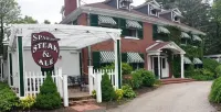 The Governor's Inn Hotels in Strafford County