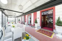 Hotel Puccini - 4-Star