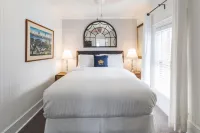 Queen Vic Guest House
