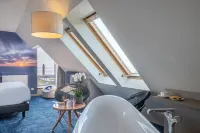 ホステルリー・ポワント・サン・マチュー - 駐車場