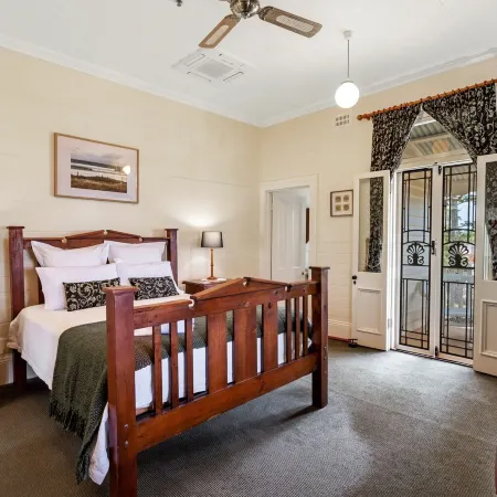 Riversleigh House