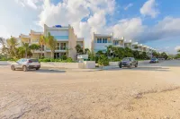 Oceanview Stay Walk to Beach & Snorkel - شرفة