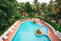 Shelter Beach Resort Hotel di Vada Nemmeli