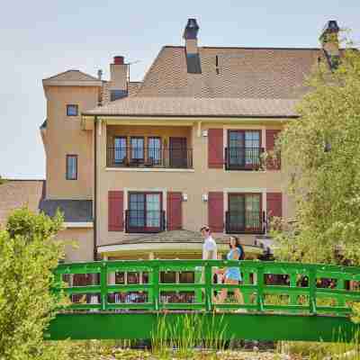 Mirbeau Inn & Spa - Plymouth Hotel Exterior