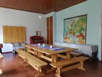 Vanhan Koulun Majatalo-Old School Guest House - Hostels