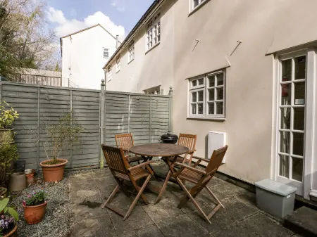 5 Wye Rapid Cottages Отели в г. Стонтон Коулфорд