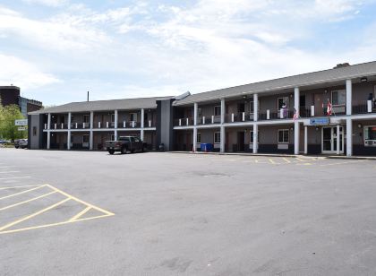 University Manor Inn