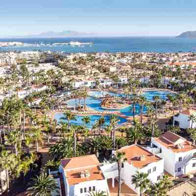 Family Apartment with Pool View - Oasis Duna Resort Fitness & Recreational Facilities