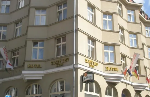 扎泰茨茲萊提列弗酒店