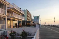 Safari Hotel Boardwalk