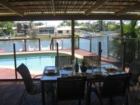 Saltwater Villas - Pet Friendly Accommodation