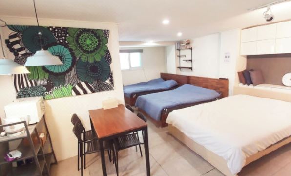 Blue Boat Hostel Myeongdong