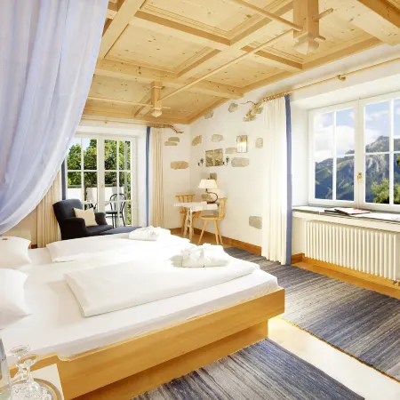 Hotel Hirsch Hotels in Fussen