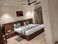 Hotel Chaitanya Executive Hotels in Gorhe Khurd
