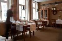 Hotel am Hoken - breakfast