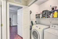 Tallahassee Townhome 4 Mi to College Town! - bar
