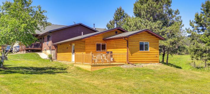 Rapid City Cabin w/ Hiking & Atv Trail Access Hotels in Mount Rushmore UT