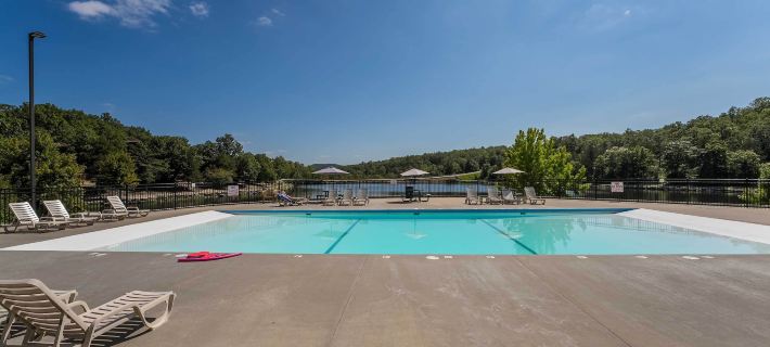 6 Mi to Branson Strip! Lakefront Home w/ Fireplace Hotels in Stone County