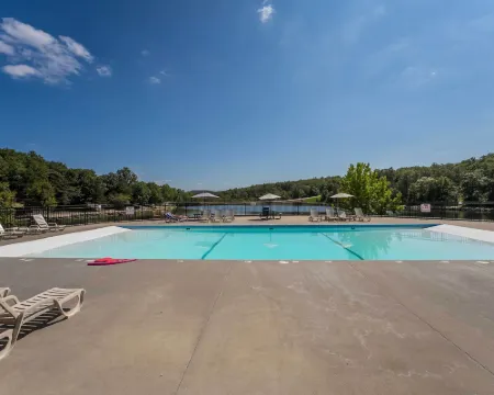 6 Mi to Branson Strip! Lakefront Home with Fireplace Hotels in Stone County