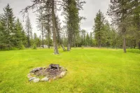 10 Mi to Silverwood: Secluded Getaway! - spa
