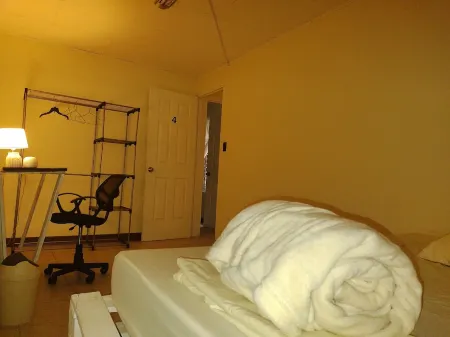 Private Rooms in San Pedro, San Jose