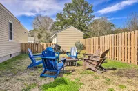 New Bern Retreat w/ Fire Pit ~ 1 Mi to Dtwn! - 3-Star