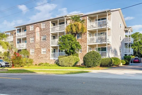 Ocean Access & Balcony: Surfside Beach Condo