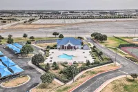 Shop & Dine: Fort Worth Condo w/ Racetrack Views! - Condos