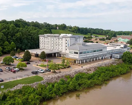 Riverwalk Casino Hotel Hotels in Vicksburg
