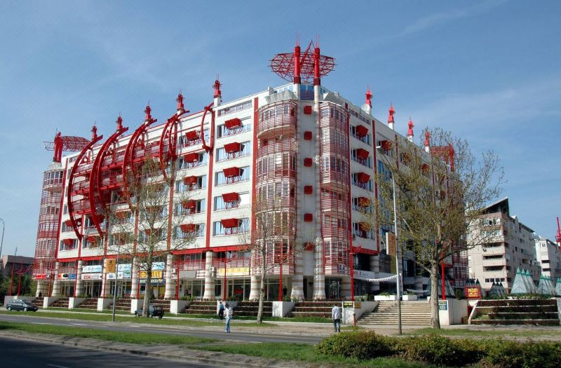 Adresa Suites