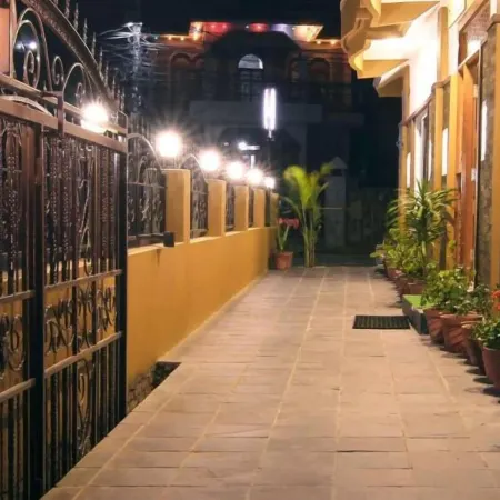 Hotel Basanta Inn