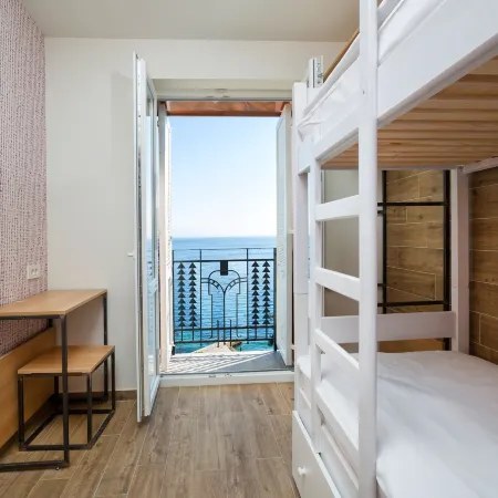Hostel Link Hotels in Lovran