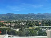 Premium 1BR Condo in New Kingston