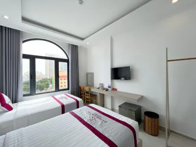 Rubillion Hotel - 5-Min Walking to Back Beach โรงแรมใกล้วัดวาฬ