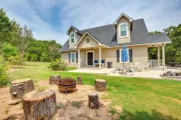 1/2 Mi to Lake Texoma: Home w/ Fire Pit & Grill! - 3 estrellas