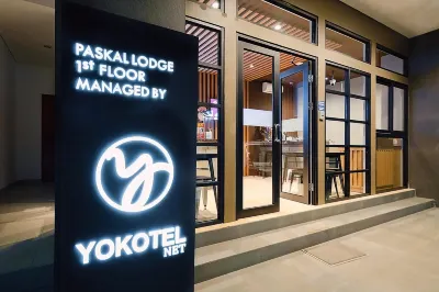 Yokotel Net Hotel dekat Sudirman Street Day and Night Market