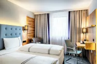 Premier Inn Lindau Hotel - breakfast