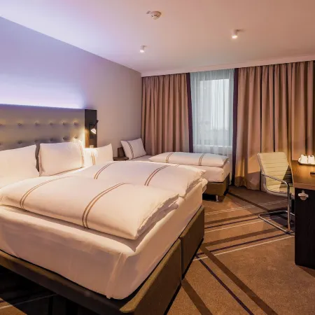 Premier Inn Stuttgart Zuffenhausen Отели рядом с достопримечательностью «Цуффенхаузен»