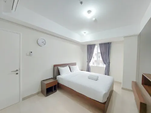 Good Place and Homey 2BR at Podomoro City Deli Medan Apartment By Travelio - Апартаменты