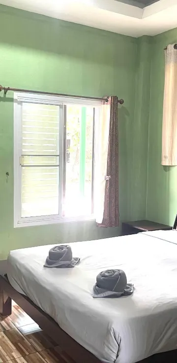 ห้องสแตนดาร์ด เตียงใหญ่ 1 เตียง