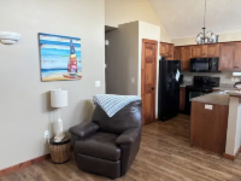 Bridges Bay Resort - Okoboji. 6 Waterpark Passes Per Day;Close to Arnolds Park.