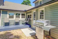 Jefferson City Getaway - 3 Mi to Cherokee Lake! - parking