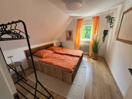 Apartment Siebenbergen - cozy, modern apartment in East Frisia Leer Отели рядом с достопримечательностью «Weihnachtliche Rathausstraße»