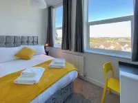 シティ & ステーション ステイズ アット グランド ハウス バイ ピュアサービスド のホテル