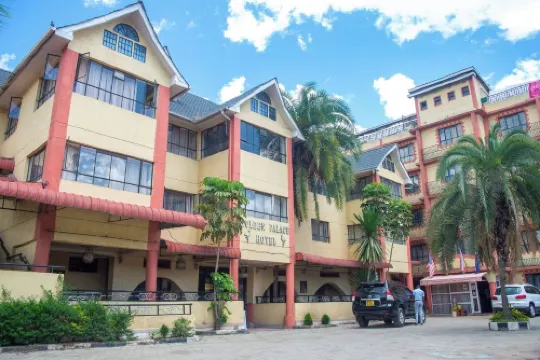 Golden Palace Hotel Hoteles en Free Hold