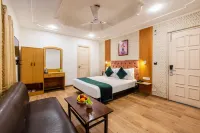 Hotel Jageer Palace Hoteles cerca de ARRAY LOGIC