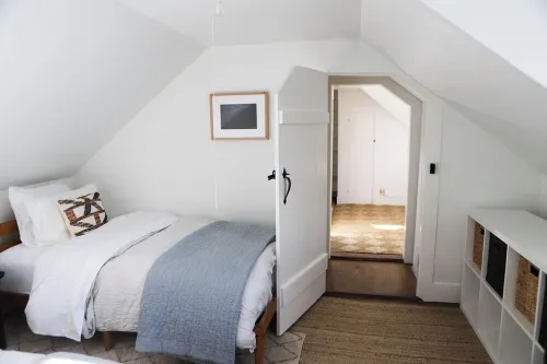 Historic Cape Cod 3BR Home in Sandwich – Walk to Beach & Dining