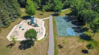 5 Bedroom family oriented home. Fenced yard, Adjacent park.