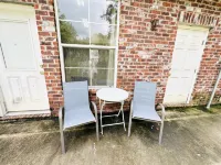 New Orleans Style Decor and Serene Setting - Spacious Tranquil Haven Hotels in Tangipahoa Parish