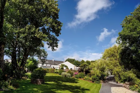 King Arthur Hotel Отели в г. Llangennith Llanmadoc and Cheriton